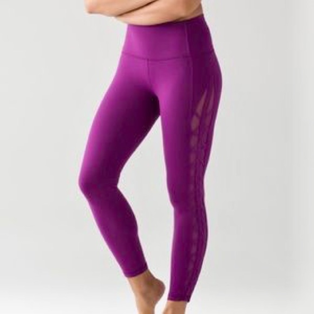 Lululemon crisscross magenta/purple color
